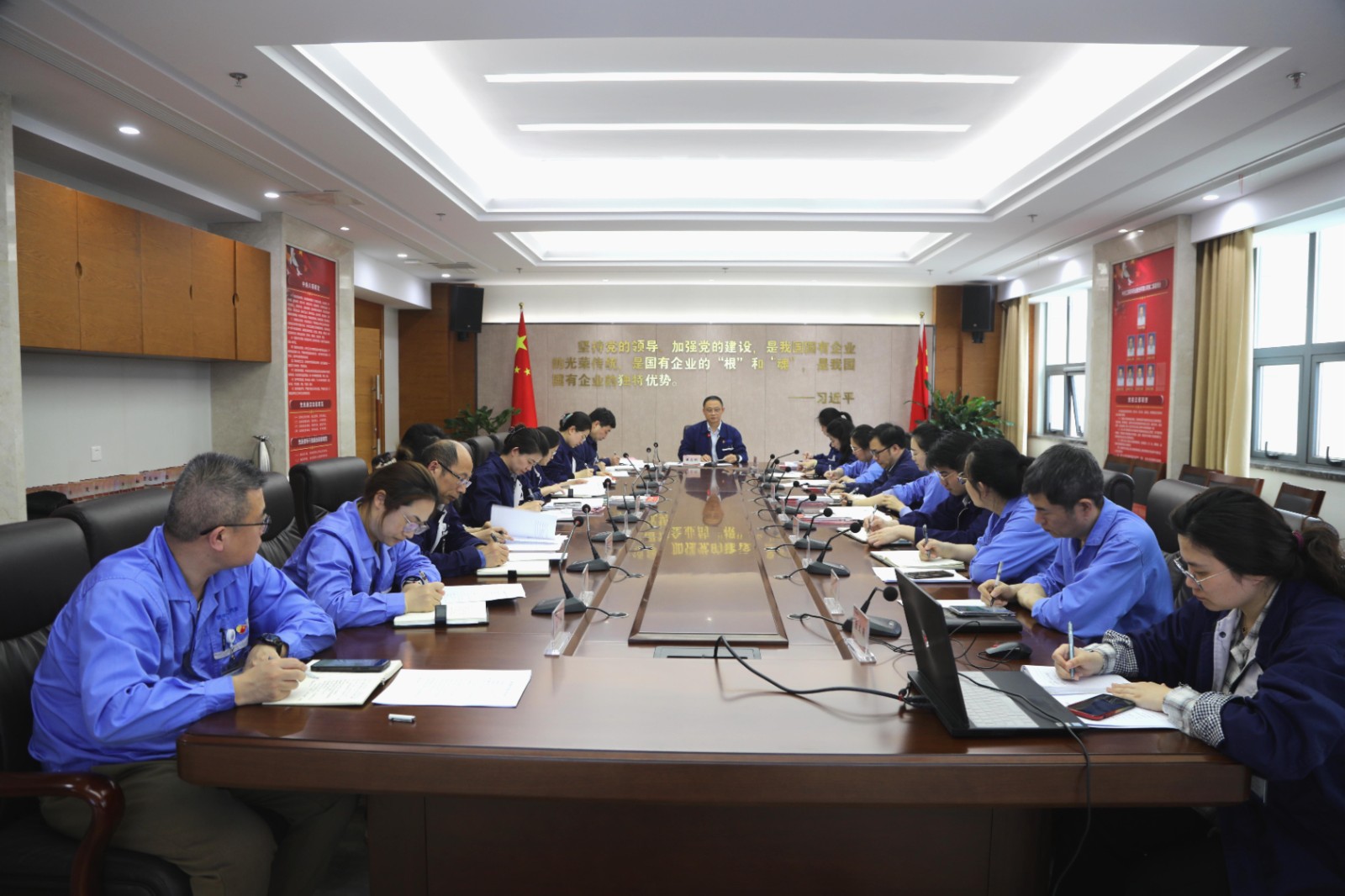 IMG_5882(1).jpg IMG_5882(1).jpg